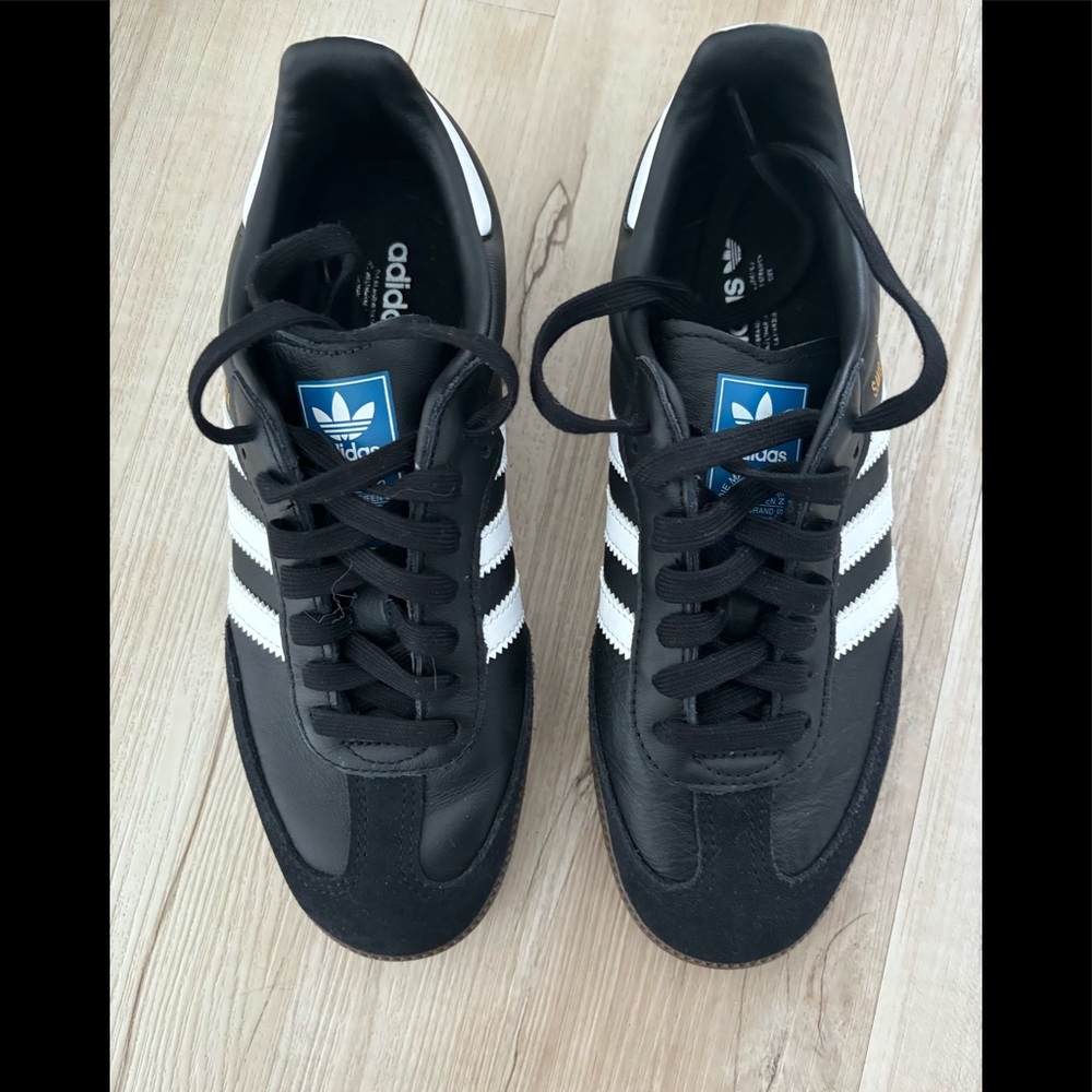 Samba Sneakers Women